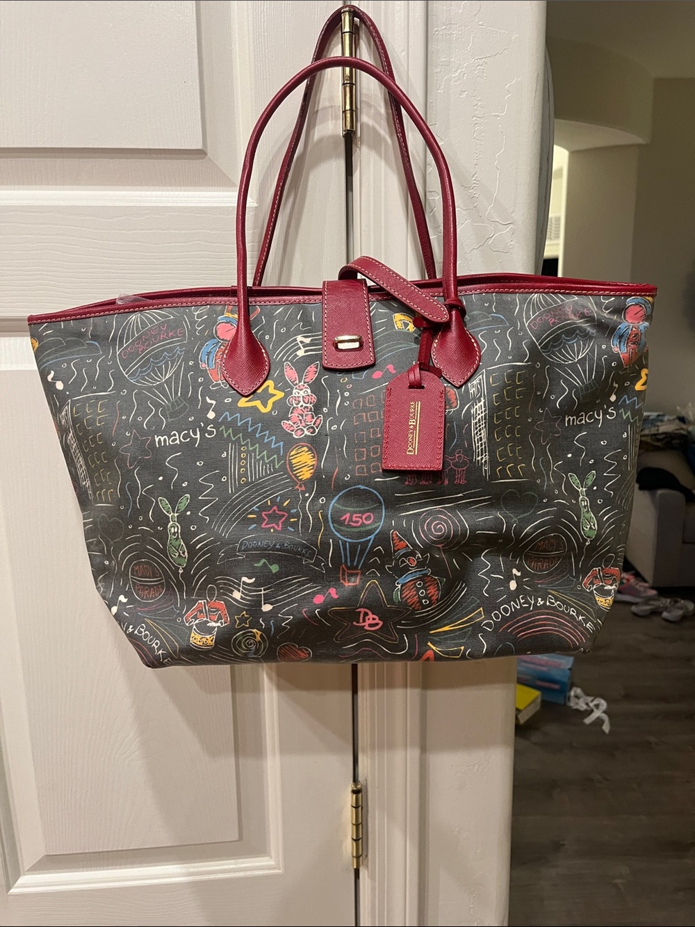 Dooney & Bourke  Macy’s Parade  Tote with Red Trim and Multicolor Vintage
